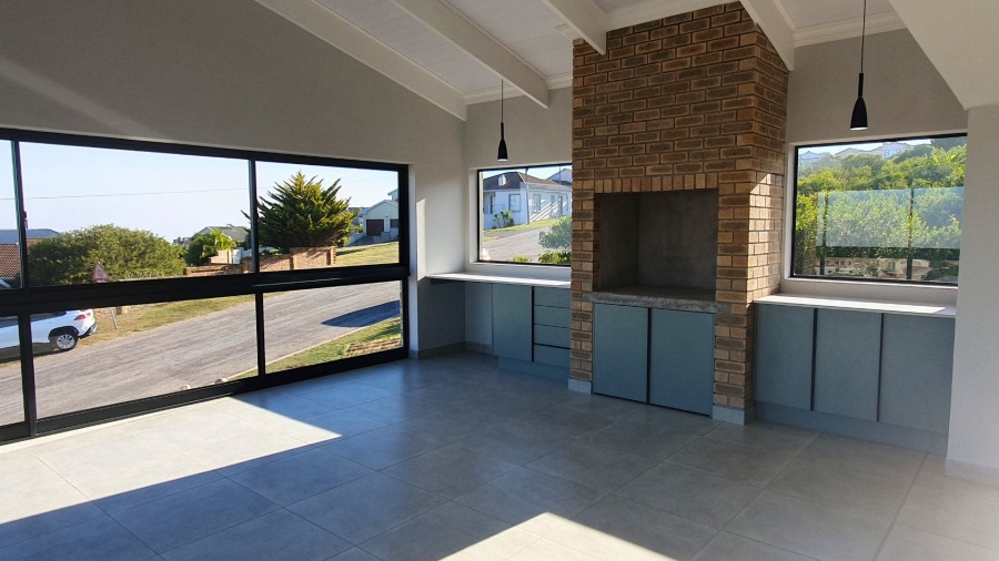 3 Bedroom Property for Sale in Dana Bay Western Cape